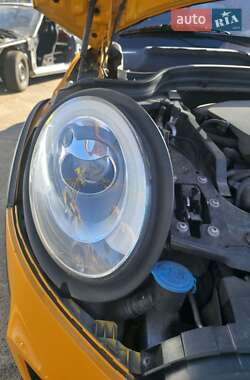 Хэтчбек MINI Cooper 2014 в 
