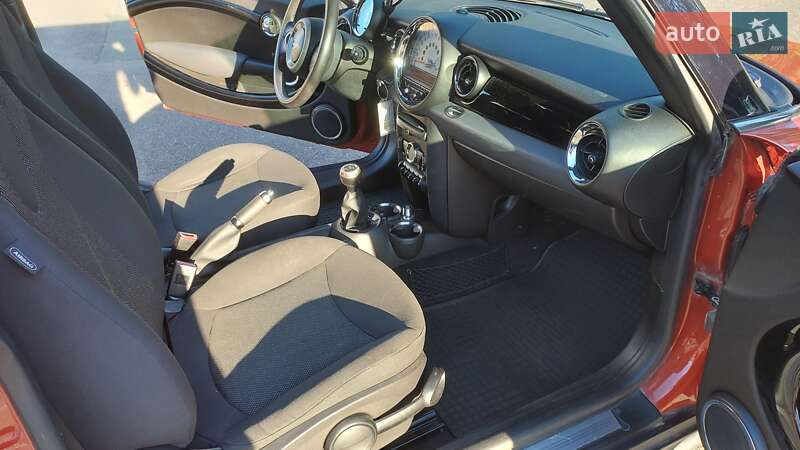 Хэтчбек MINI Cooper 2011 в Киеве