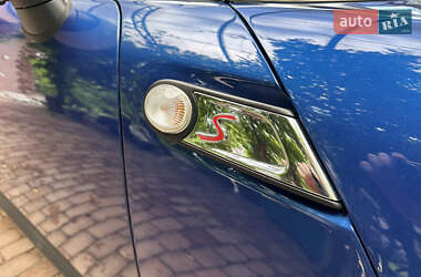Хэтчбек MINI Cooper 2013 в 
