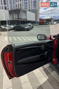 Хэтчбек MINI Cooper 2015 в 
