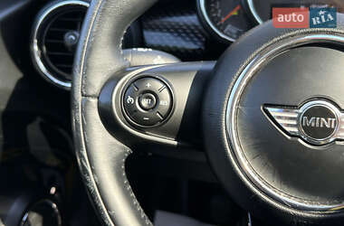 Хэтчбек MINI Cooper 2015 в 