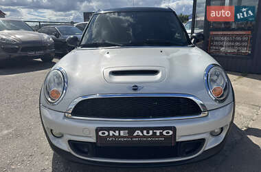 Хэтчбек MINI Cooper 2013 в 