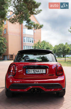 Хэтчбек MINI Cooper 2023 в 
