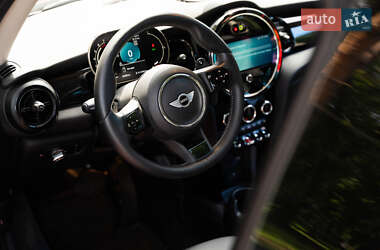 Хэтчбек MINI Cooper 2023 в 