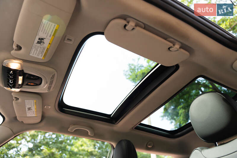 Хэтчбек MINI Cooper 2023 в Кременчуге