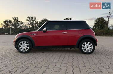 Хэтчбек MINI Cooper 2003 в 