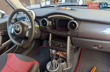 Хэтчбек MINI Cooper 2005 в 