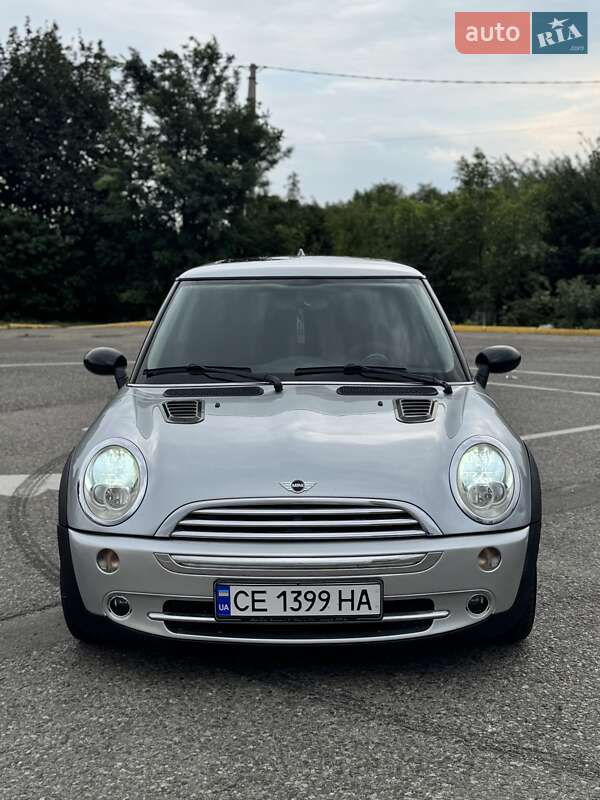 Хэтчбек MINI Cooper 2004 в 