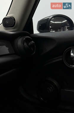 Хэтчбек MINI Cooper 2021 в 