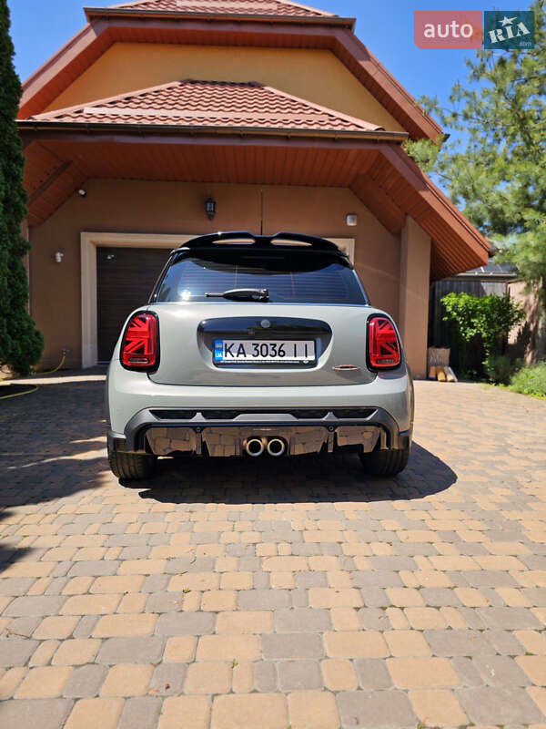 Хэтчбек MINI Cooper 2022 в Киеве фото 2 Хэтчбек MINI Cooper 2022 в Киеве