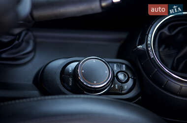Хэтчбек MINI Cooper 2015 в 
