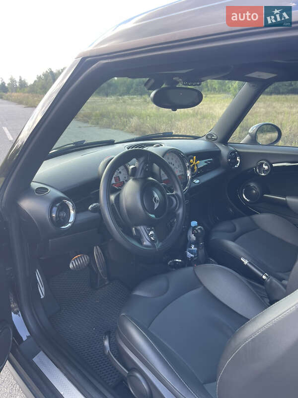 Хэтчбек MINI Cooper 2013 в Киеве