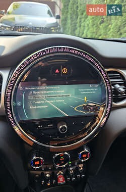 Хэтчбек MINI Cooper 2022 в 