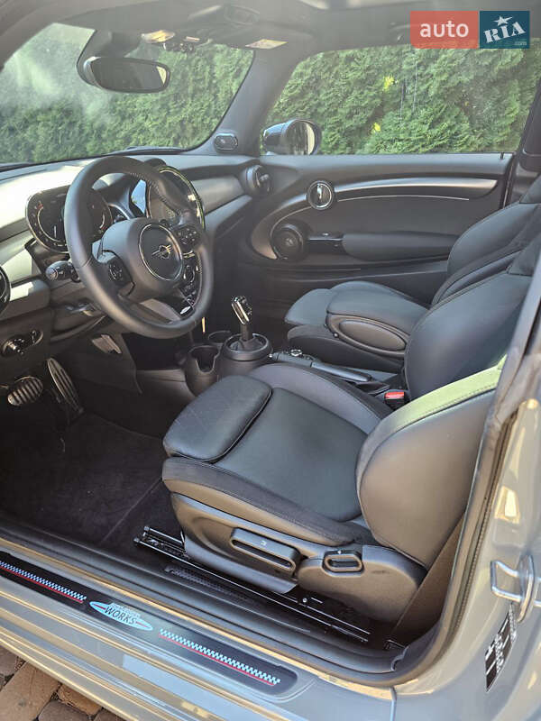 Хэтчбек MINI Cooper 2022 в Киеве фото 10 Хэтчбек MINI Cooper 2022 в Киеве