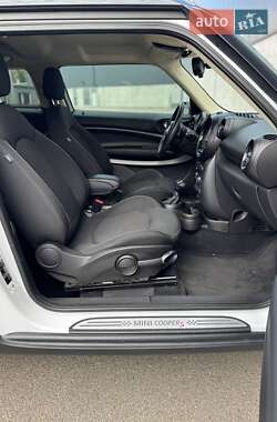 Хэтчбек MINI Cooper 2014 в 
