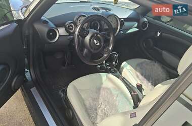Хетчбек MINI Cooper 2011 в 