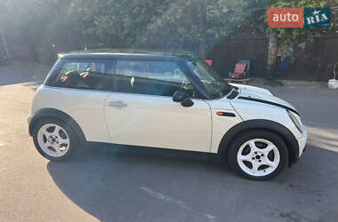 Хэтчбек MINI Cooper 2003 в 