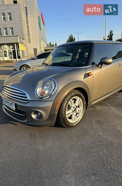 Хэтчбек MINI Cooper 2012 в 
