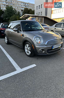 Хэтчбек MINI Cooper 2012 в 
