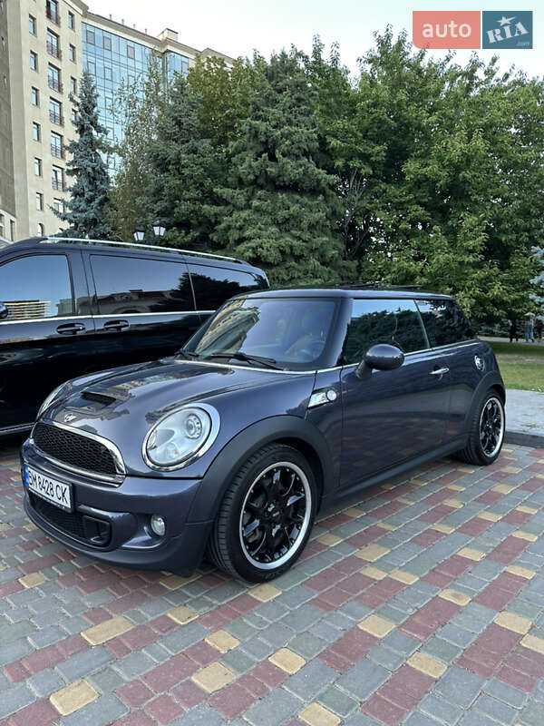 MINI Cooper 2012