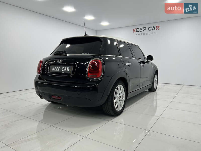 Хэтчбек MINI Cooper 2017 в Одессе