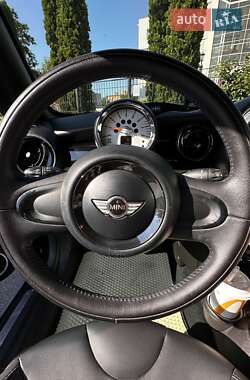 Хетчбек MINI Cooper 2012 в 