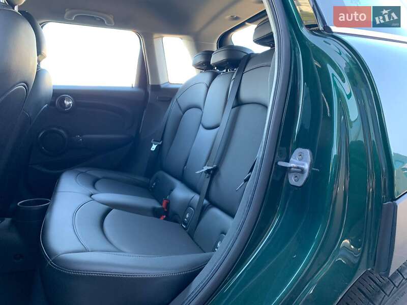 Хэтчбек MINI Cooper 2017 в Киеве