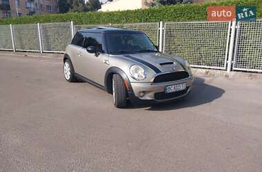 Хэтчбек MINI Cooper 2009 в 