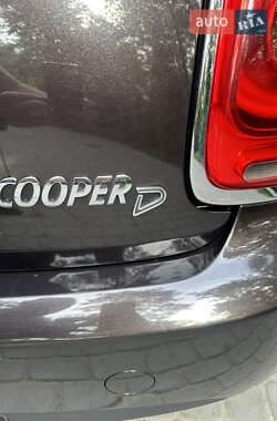 Хетчбек MINI Cooper 2016 в 