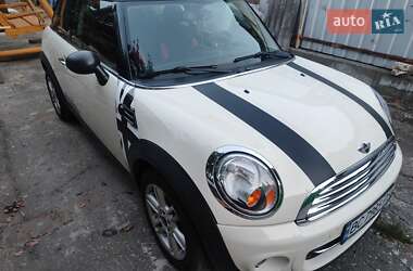 Хетчбек MINI Cooper 2011 в 