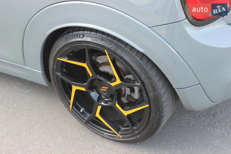 Хетчбек MINI Cooper 2015 в Дніпрі