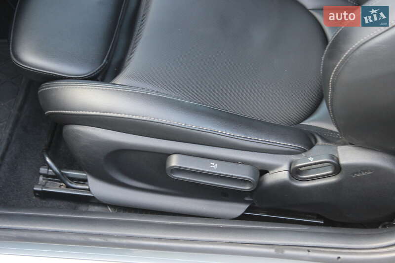 Хетчбек MINI Cooper 2015 в Дніпрі