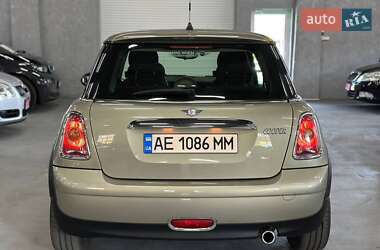 Хетчбек MINI Cooper 2007 в 