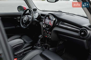 Хэтчбек MINI Cooper 2015 в 