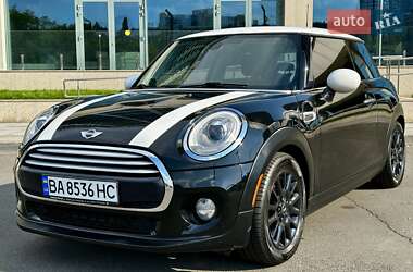 Хэтчбек MINI Cooper 2014 в 