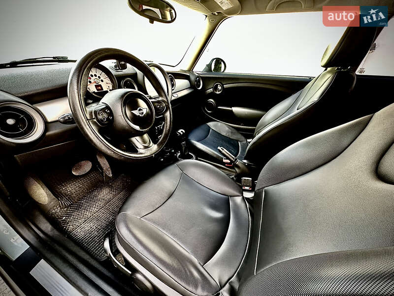 Хетчбек MINI Cooper 2013 в Кам'янець-Подільському