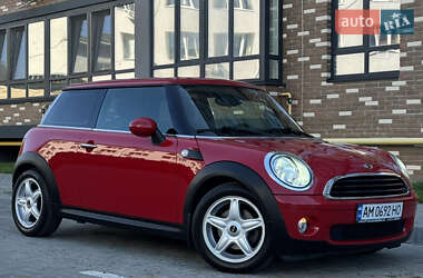 Хэтчбек MINI Cooper 2009 в Житомире