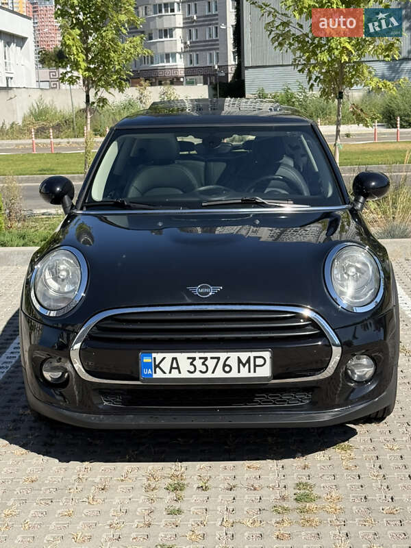 MINI Cooper 2019