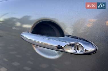Хэтчбек MINI Cooper 2009 в 