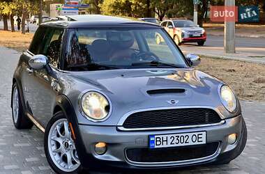 Хэтчбек MINI Cooper 2009 в 