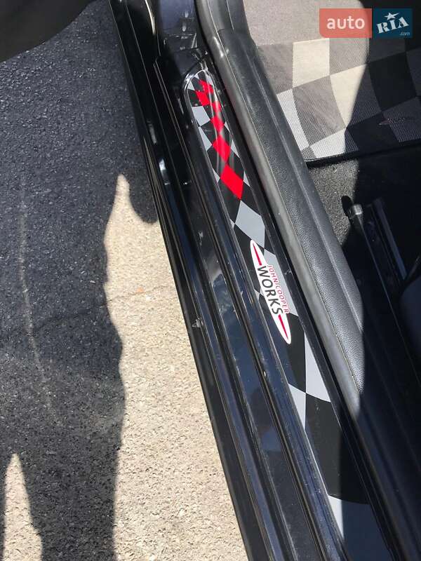 Хэтчбек MINI Cooper 2015 в Киеве