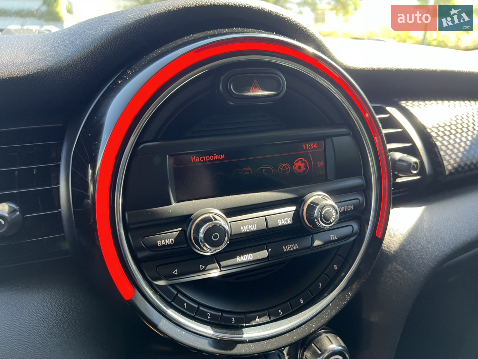 2014 MINI Cooper - мініатюра 27