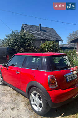 Хетчбек MINI Cooper 2010 в Звягелі