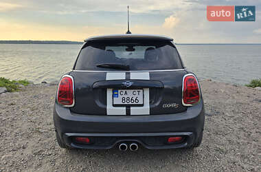 Хэтчбек MINI Cooper 2019 в 