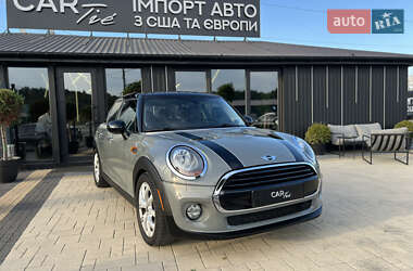 Хэтчбек MINI Cooper 2015 в Львове