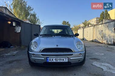 Хетчбек MINI Cooper 2002 в 