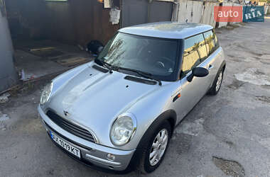 Хетчбек MINI Cooper 2002 в 