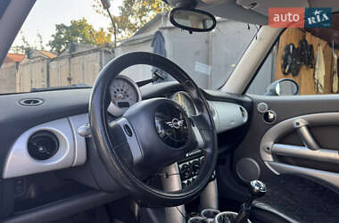 Хетчбек MINI Cooper 2002 в 
