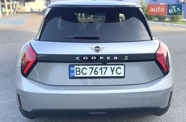 Хетчбек MINI Cooper 2024 в 