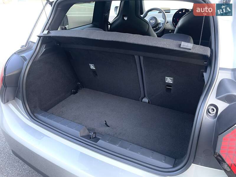 Хетчбек MINI Cooper 2024 в Львові